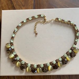 Sparkling statement necklace